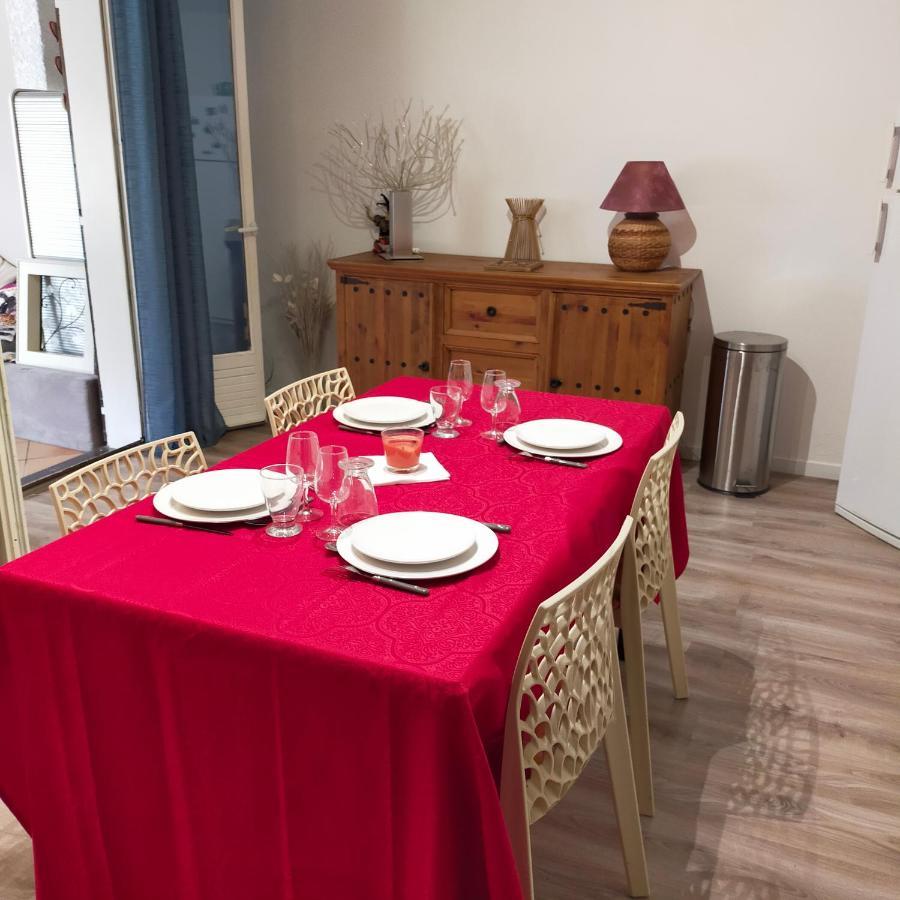 Le Cocon Des Spress Apartment Cers Exterior foto